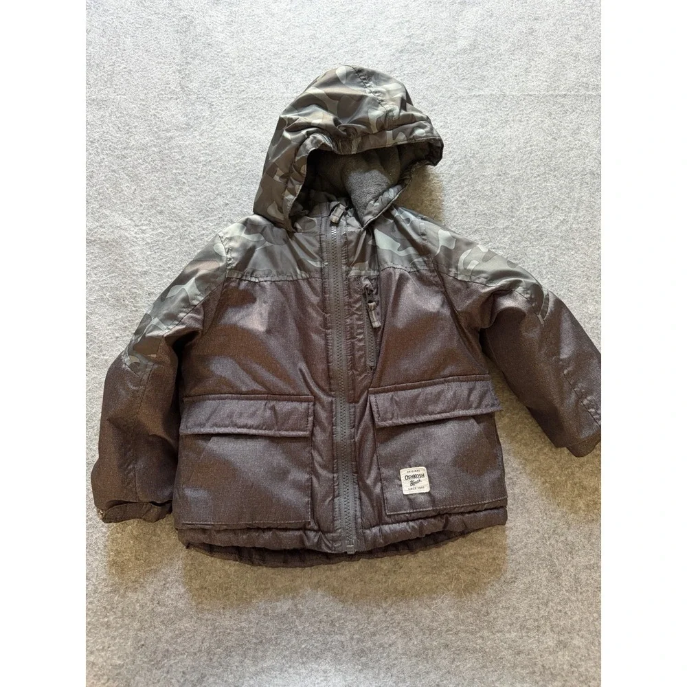 OshKosh B'Gosh Boy Ski Jacket and Snowbib Snowsuit Outfit Camo Size 4T